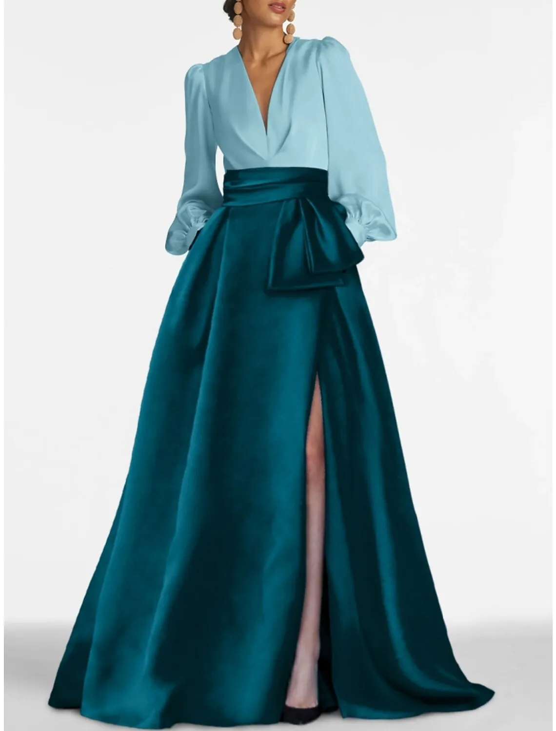 A-Line Evening Gown Elegant Dress Formal Sweep / Brush Train Christmas Long Sleeve V Neck Satin with Pleats Slit