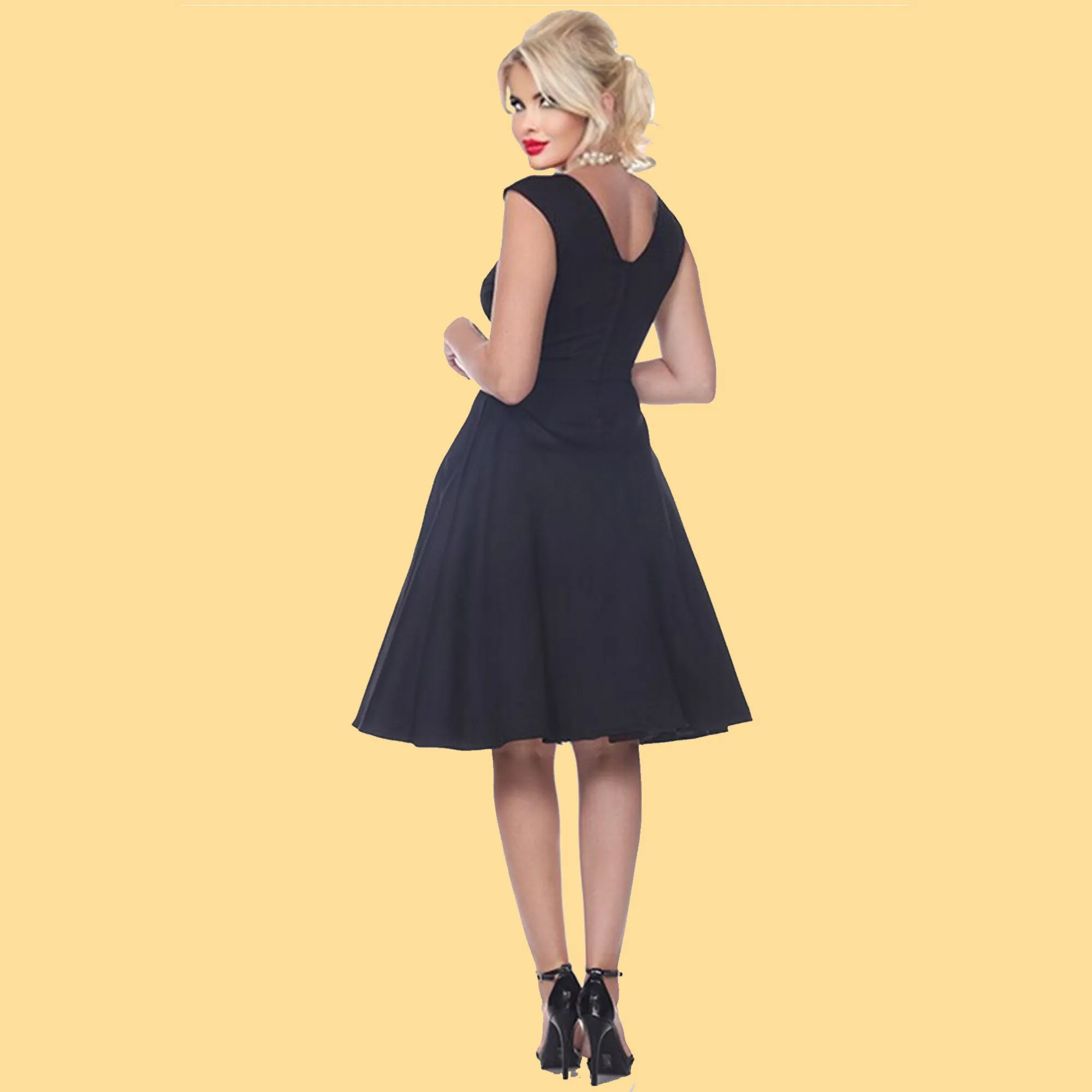 Bettie on Holiday Dress