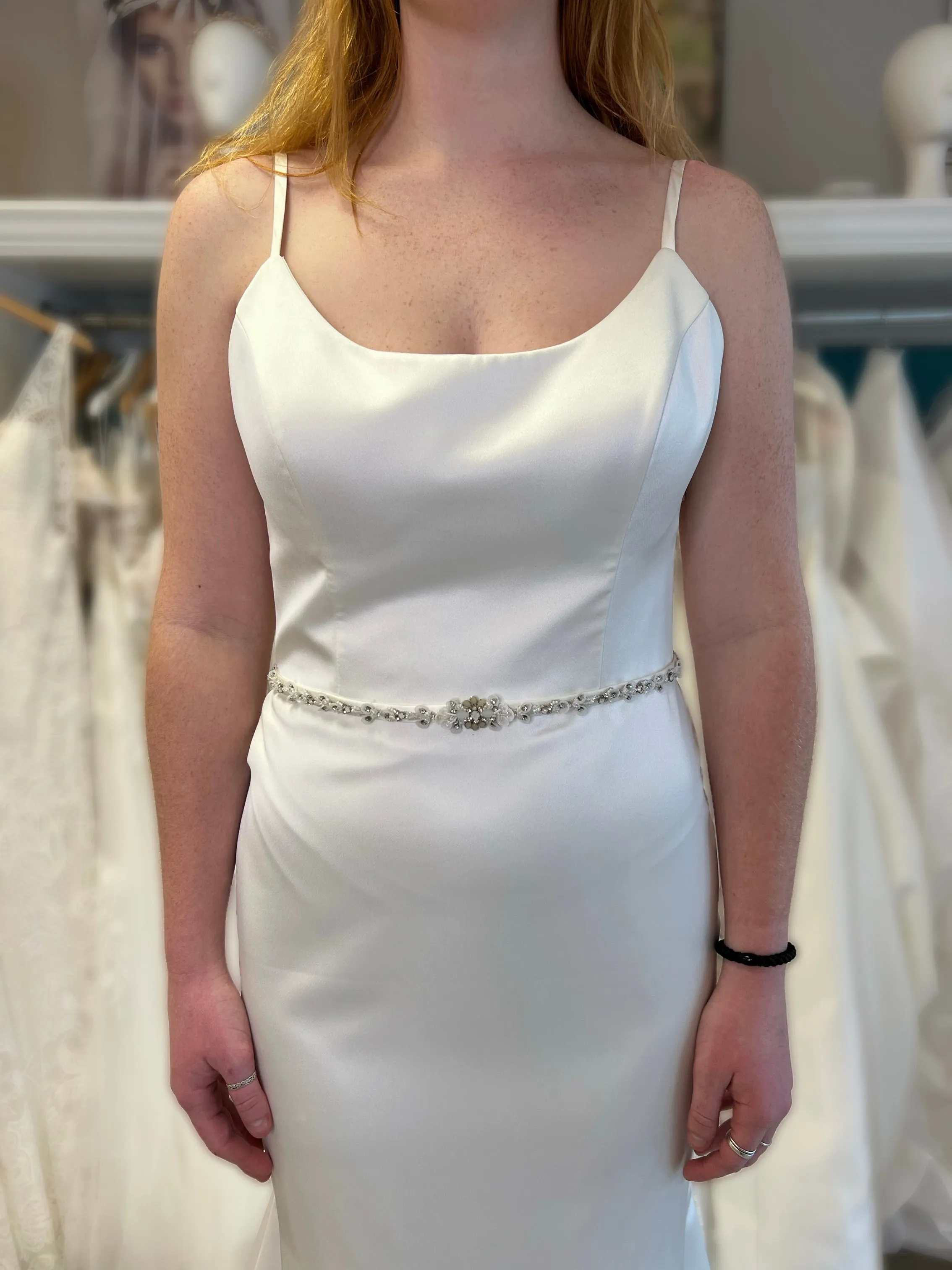 Paloma Blanca 4914 Wedding Dress Sample